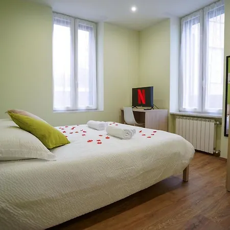 Camelia - Radice Comfort - Leonardo, Mxp & Laghi Апартаменты Сесто-Календе